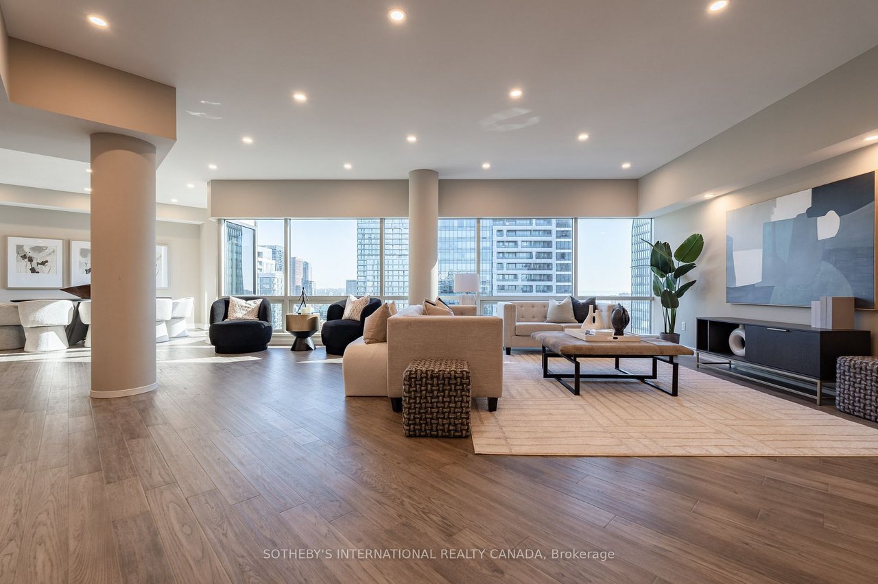 PENTHOUSE IN THE SKY