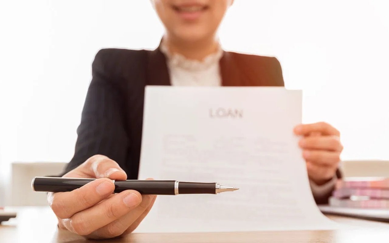 Types of Mortgage Lenders