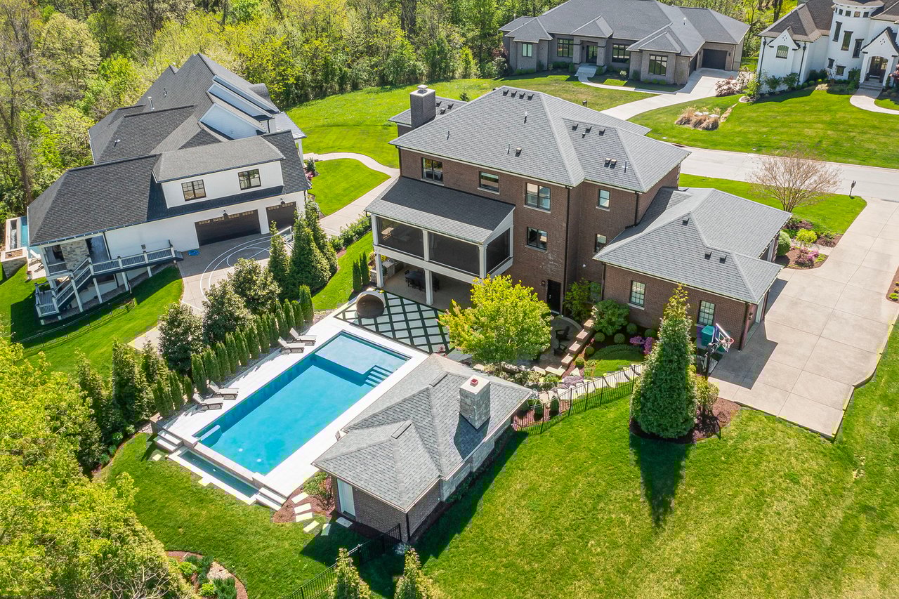 6705 Glen Springs Court