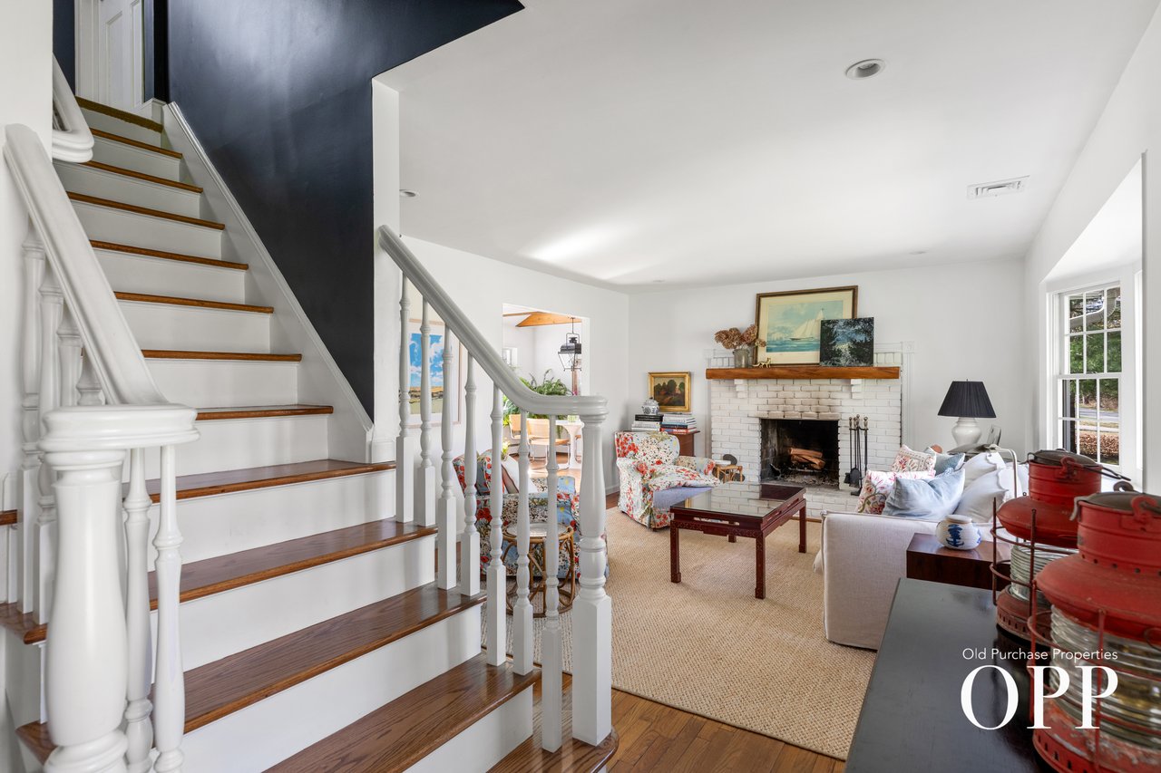 An Expanded Cape with a Private Wing, Set by the Preserve