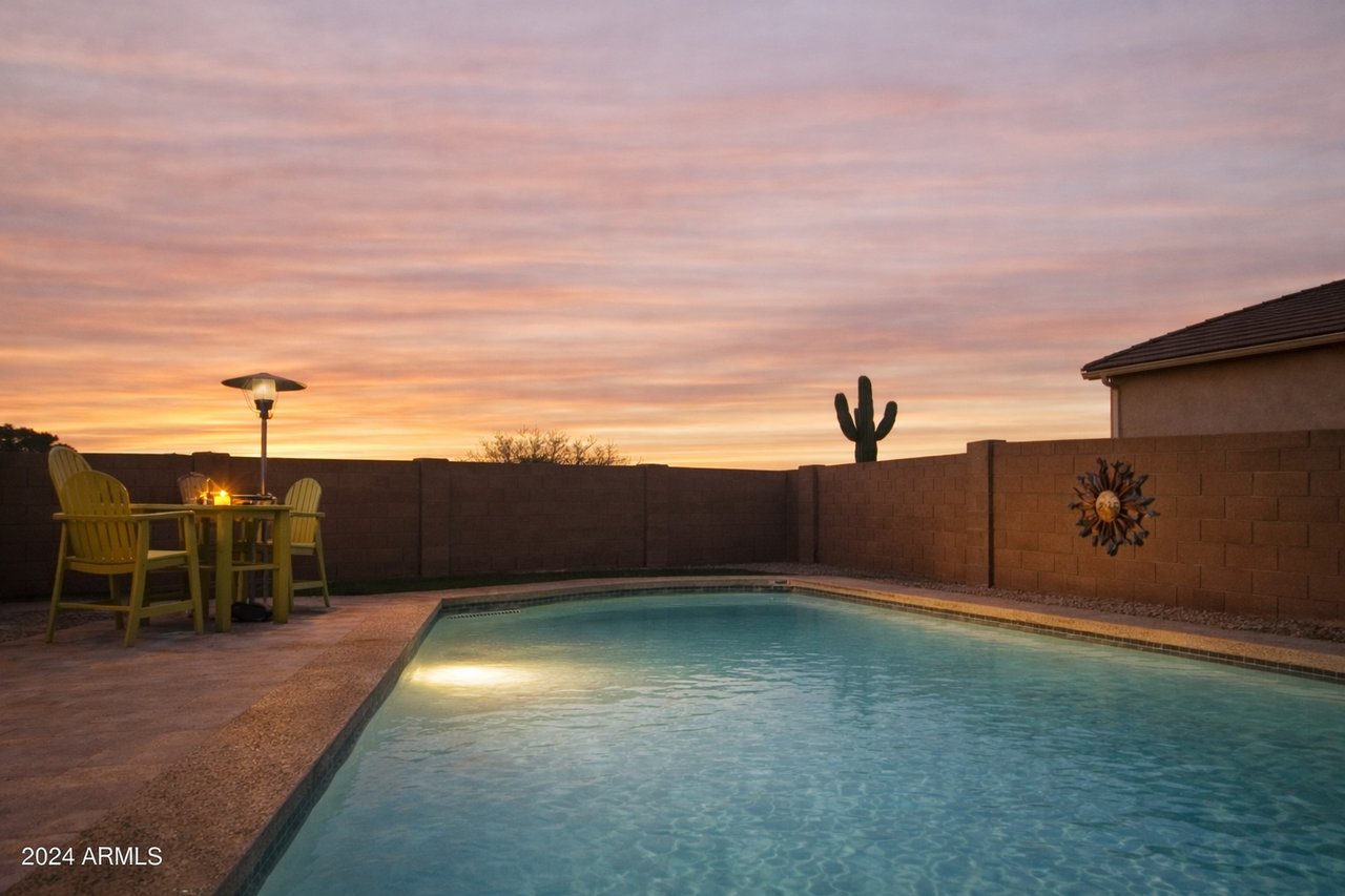 8242 S Hidden Trail Ct