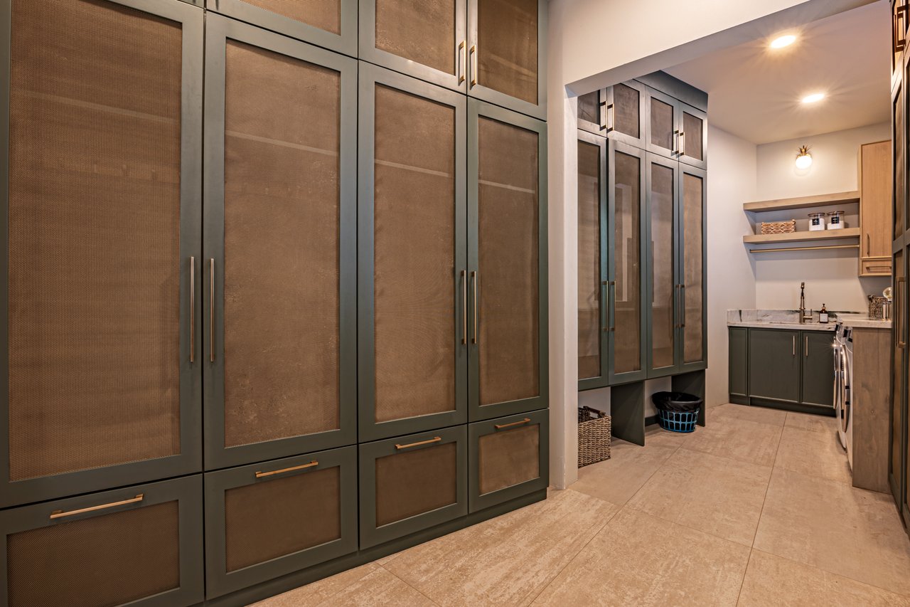 Luxury Estate in Escaleras - Incredible Ocean Views 5.5 Acres