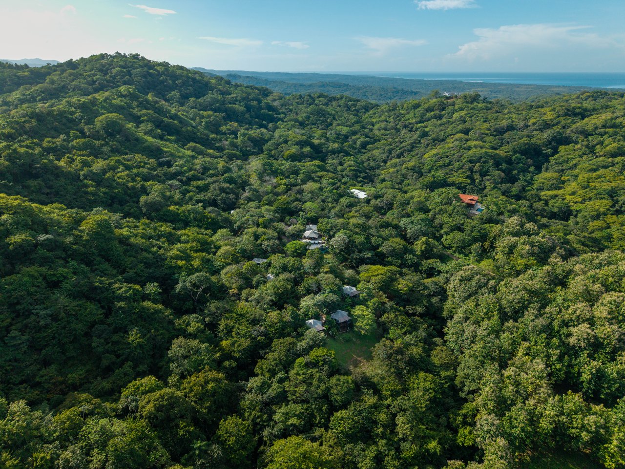 Mikado Natural Lodge | Turnkey Eco Lodge with Ocean Views & Expansion Potential in Guanacaste