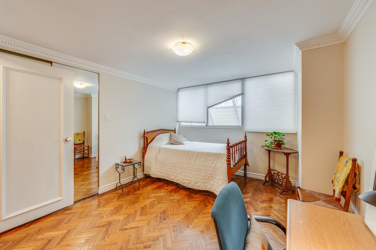 The South Penthouse at Lombard Court