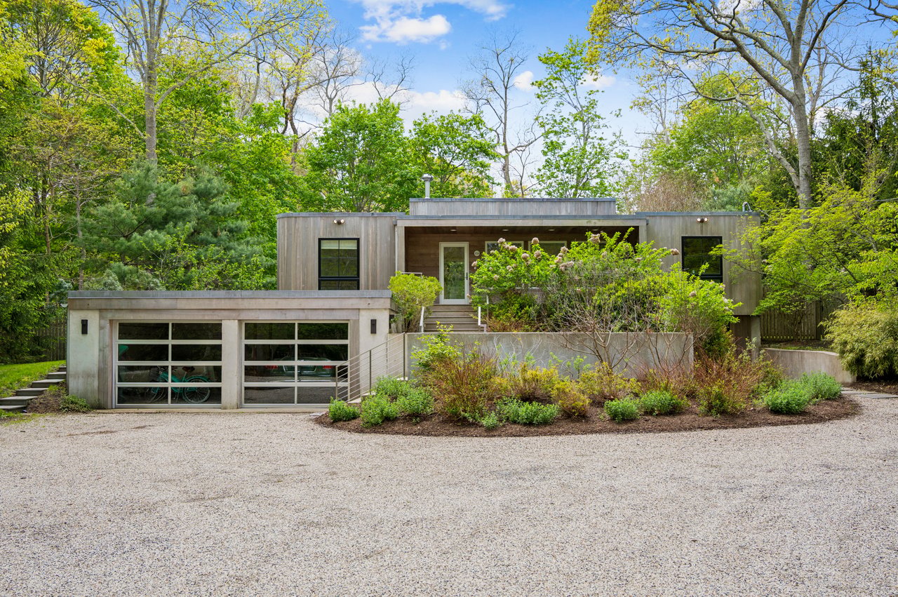 256 Town Lane