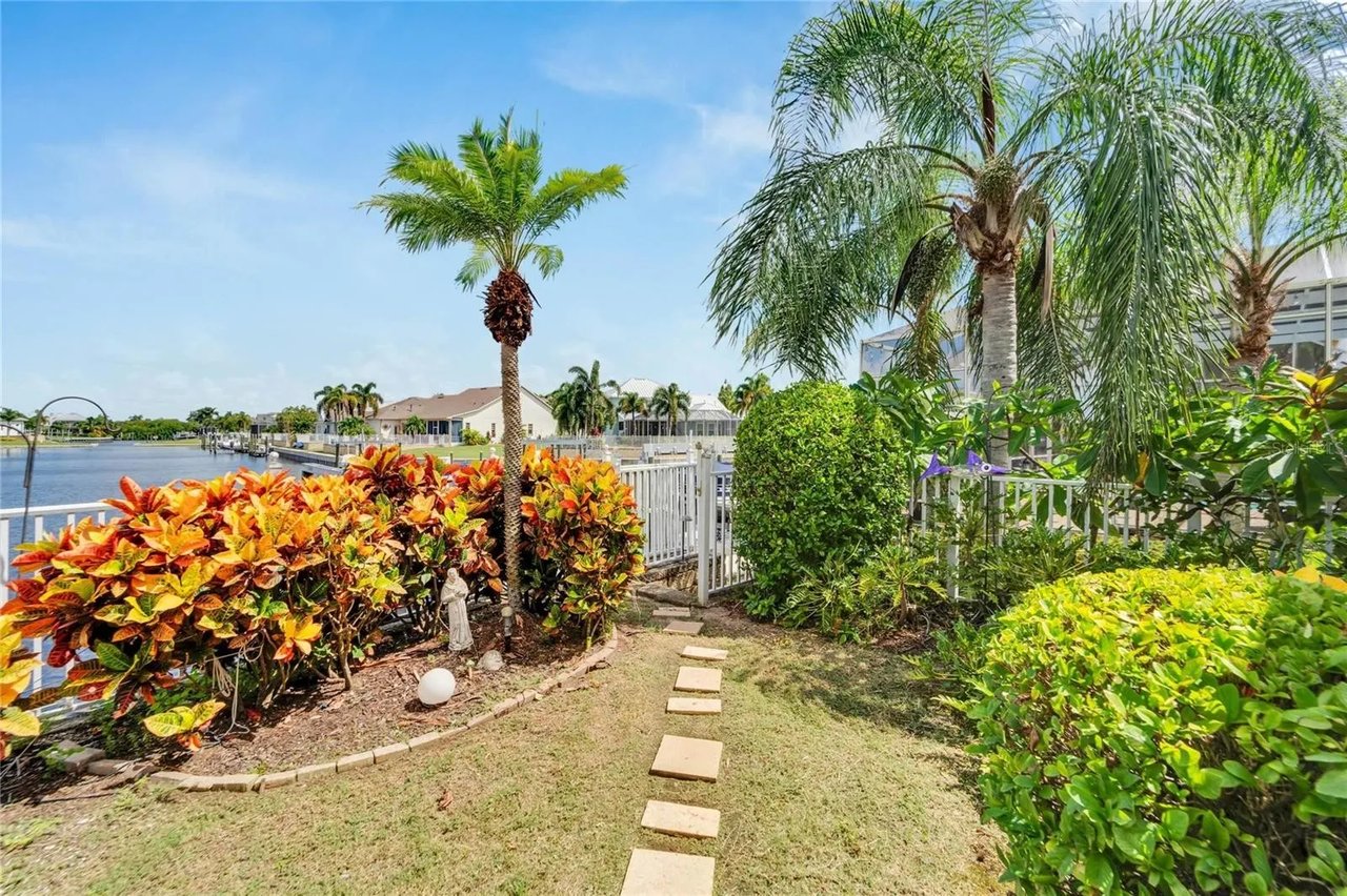 Gated Coastal Elegance at 517 Mirabay Blvd, Apollo Beach 33572