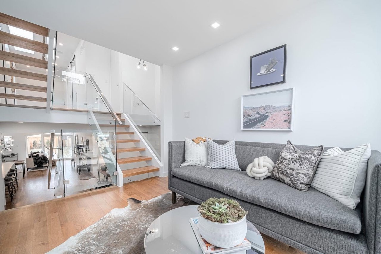 249 Macdonell Ave