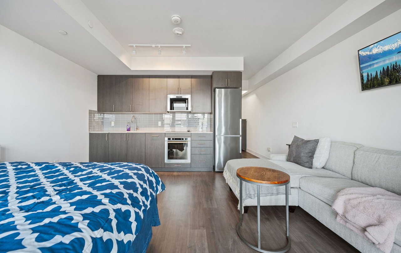 2550 Simcoe Street N 219