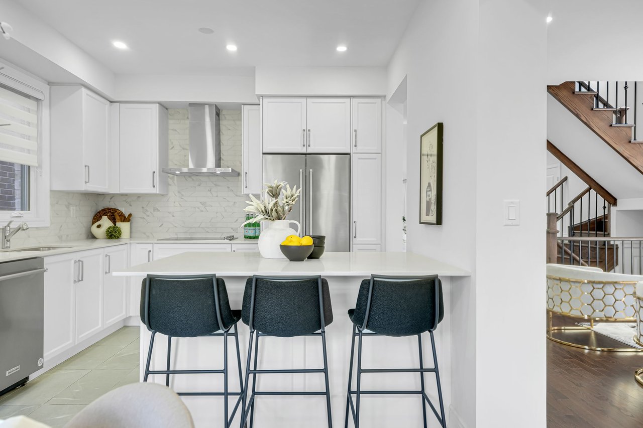115 Bartram Crescent