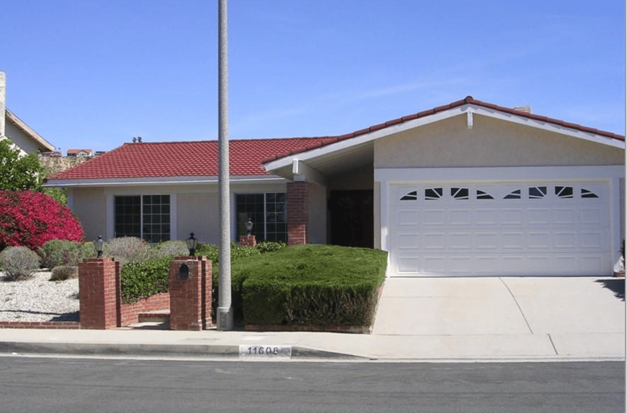 11608 Amigo Ave., Porter Ranch