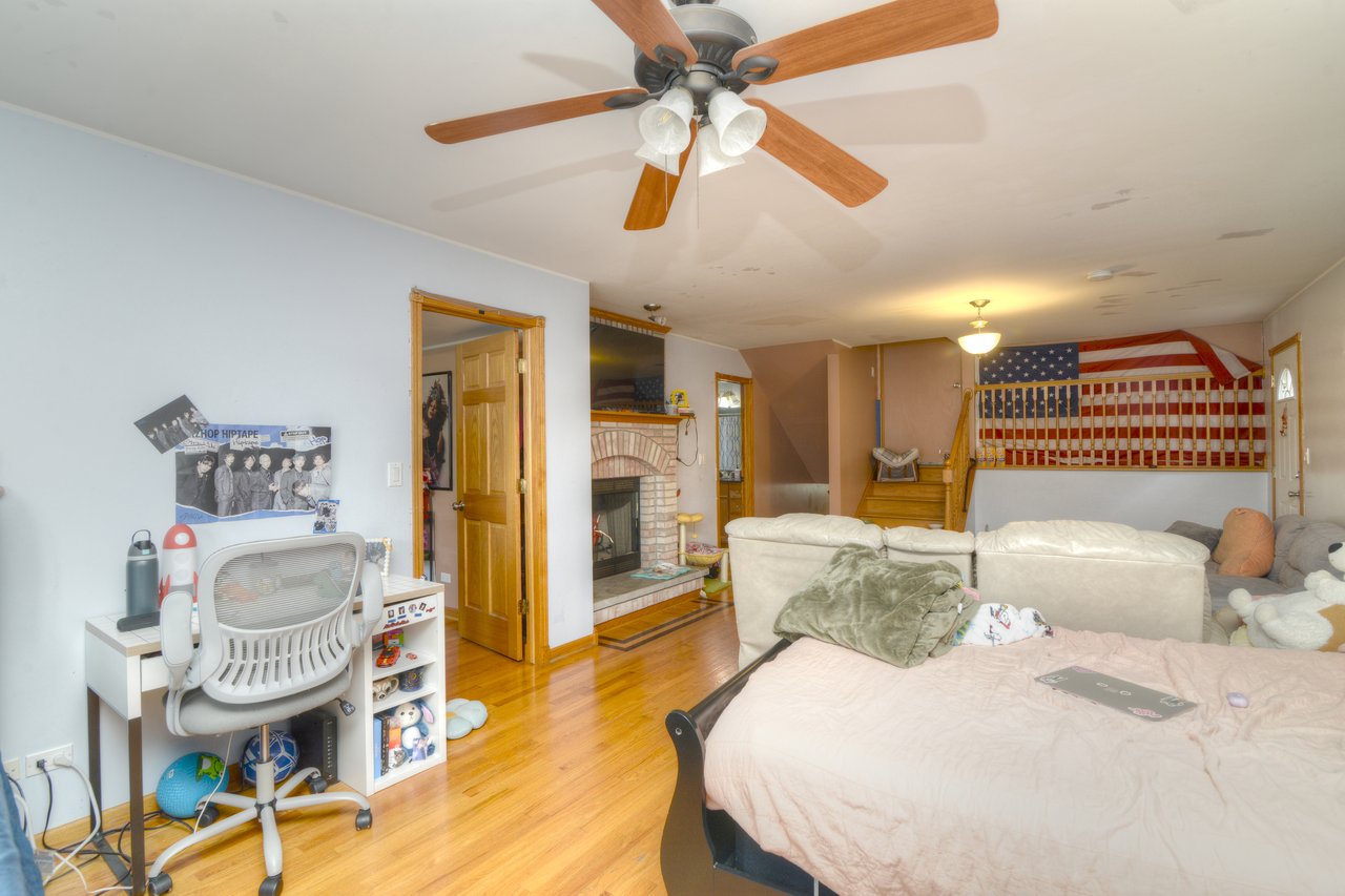 6616 S Knox Avenue, Chicago IL