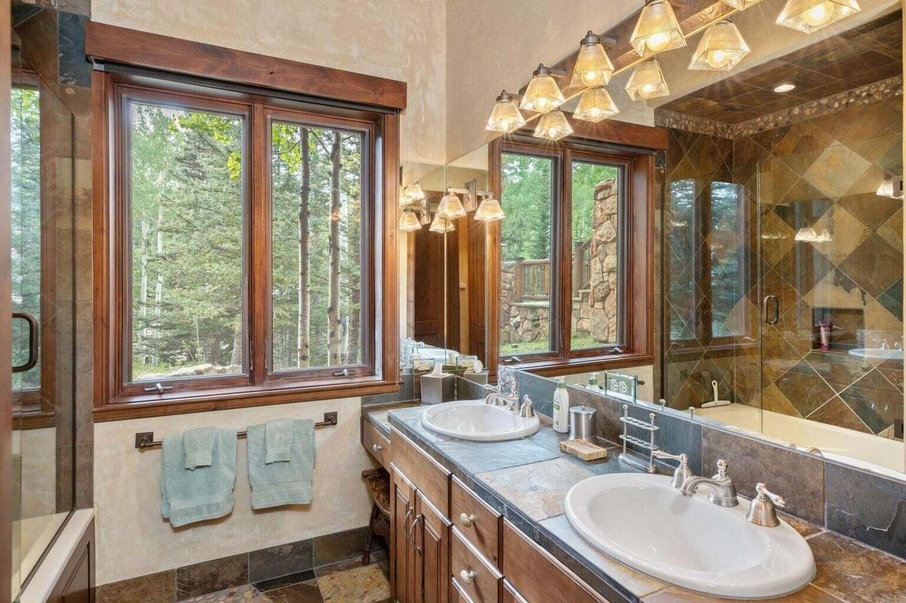 120 Prospect Creek Dr