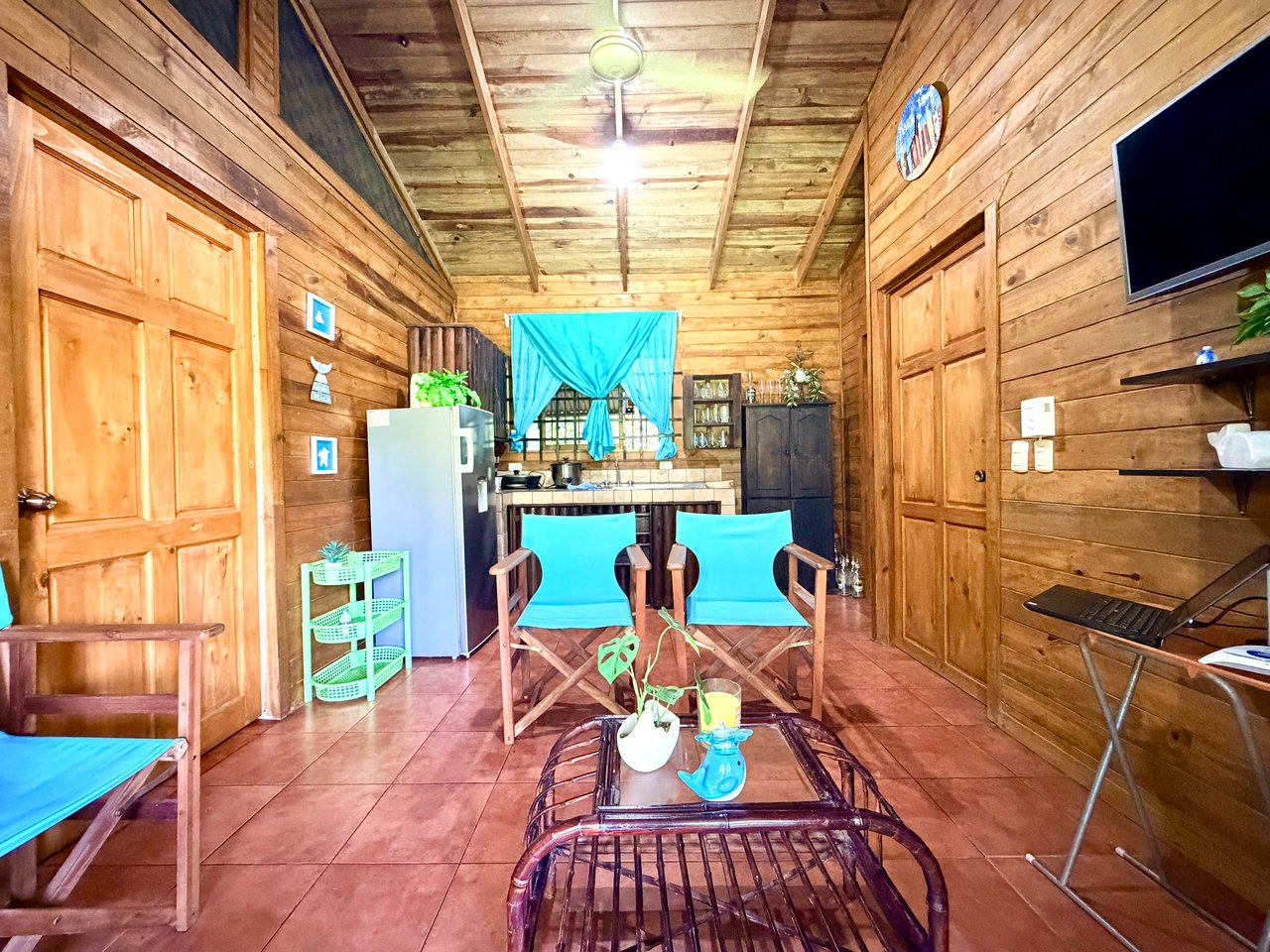 Riverside Cabin in Uvita | 0.98-Acre Estate with Room to Expand