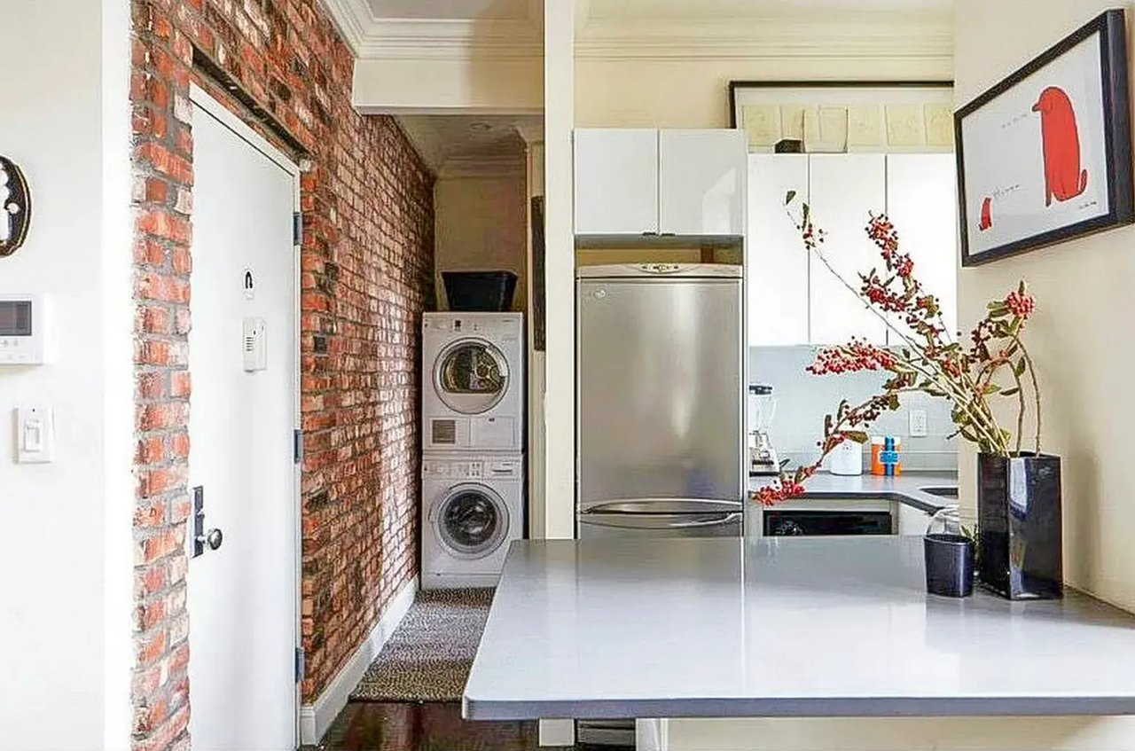 50 E 3rd St #3C