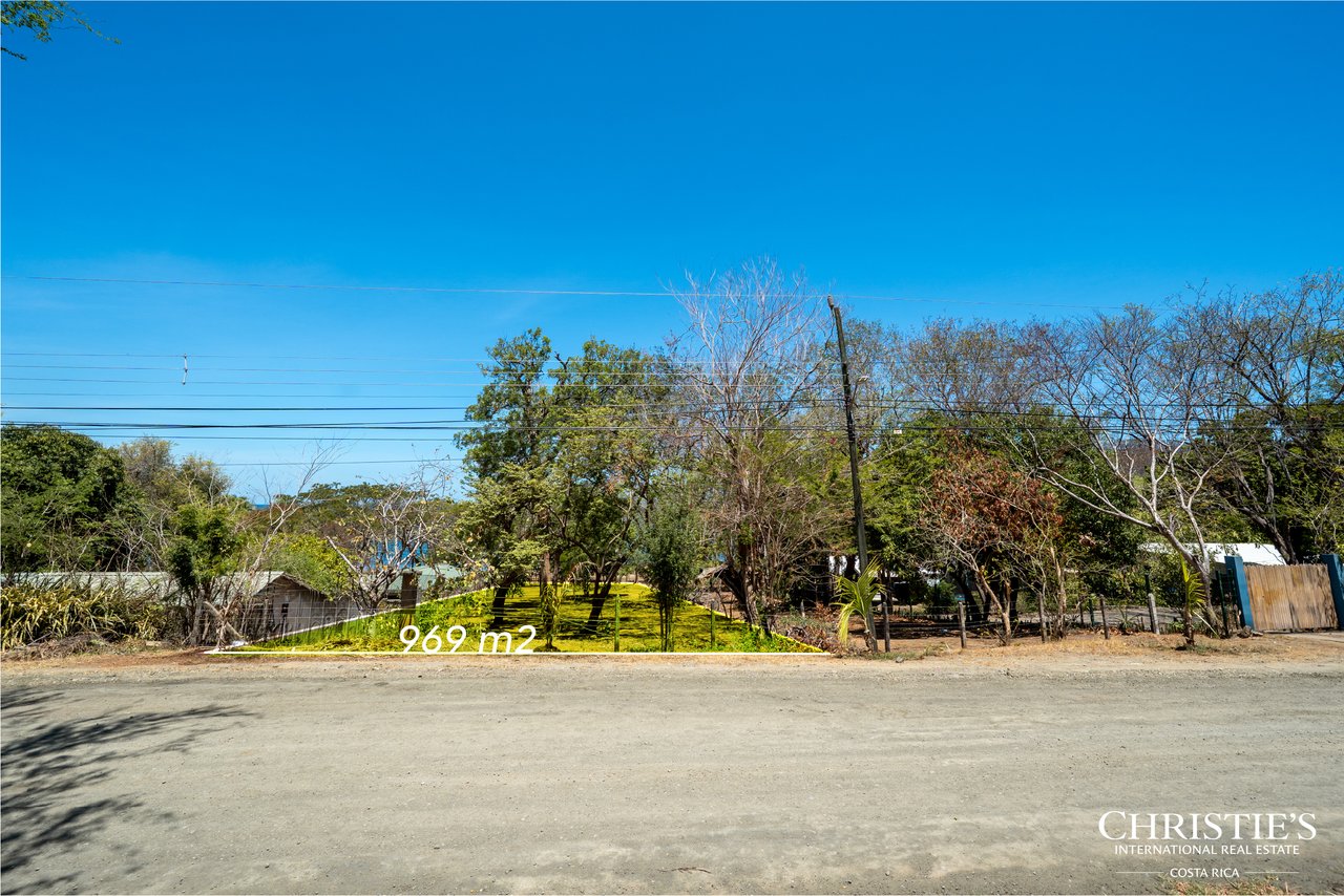 Prime Oceanfront Lot for Sale | Playa del Coco