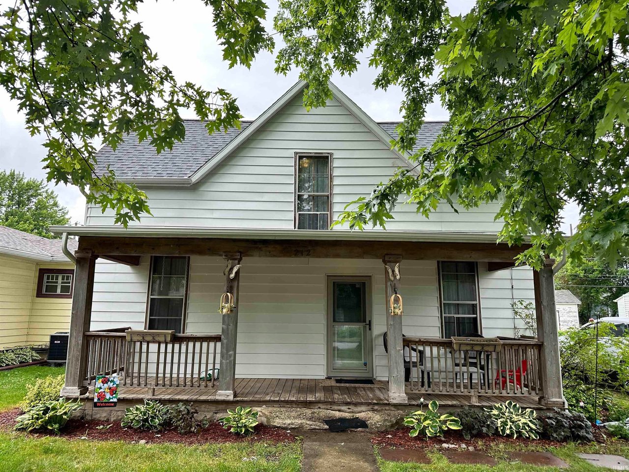 212 S Main St