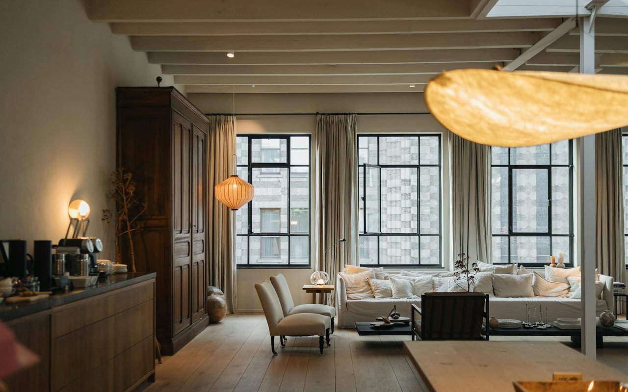 How to Tame Your Jungly Late-Summer Garden