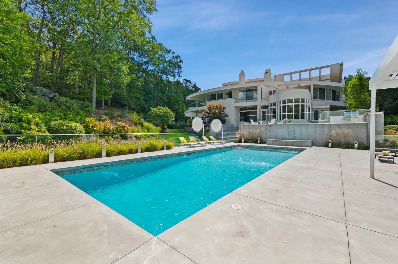 25 Col Sheldon Lane