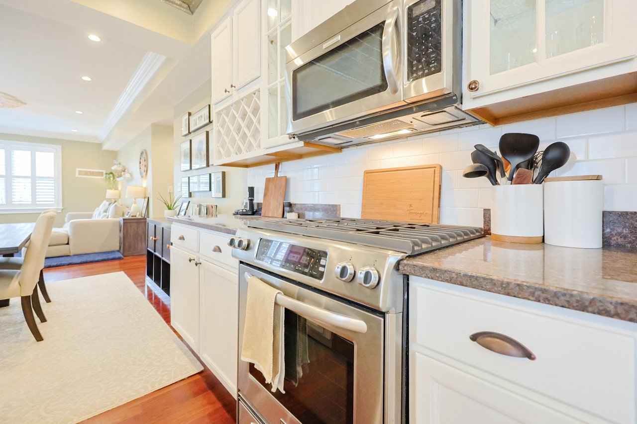 96 Dix Street #2