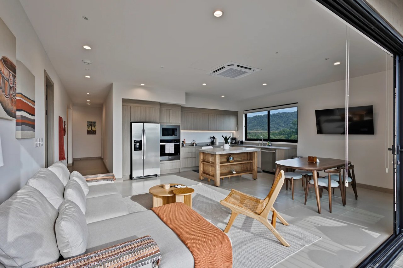 Luxury Ocean View Condo