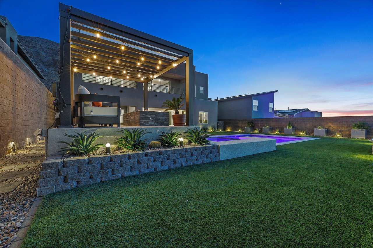 258 Shaded Canyon Drive