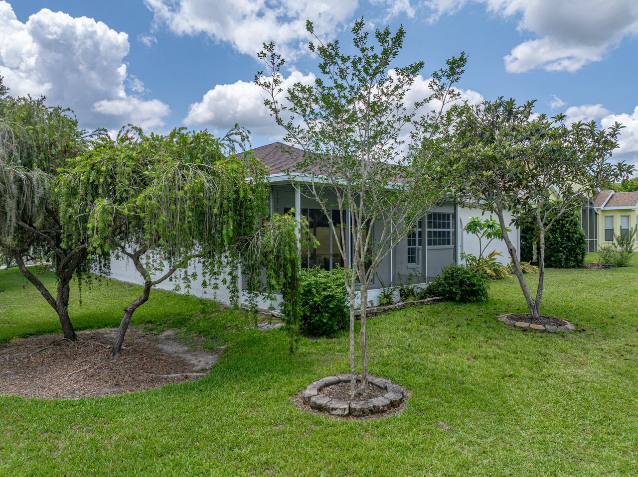 12333 WOODLANDS CIR