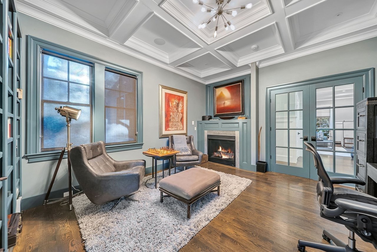 48 Country Club Road