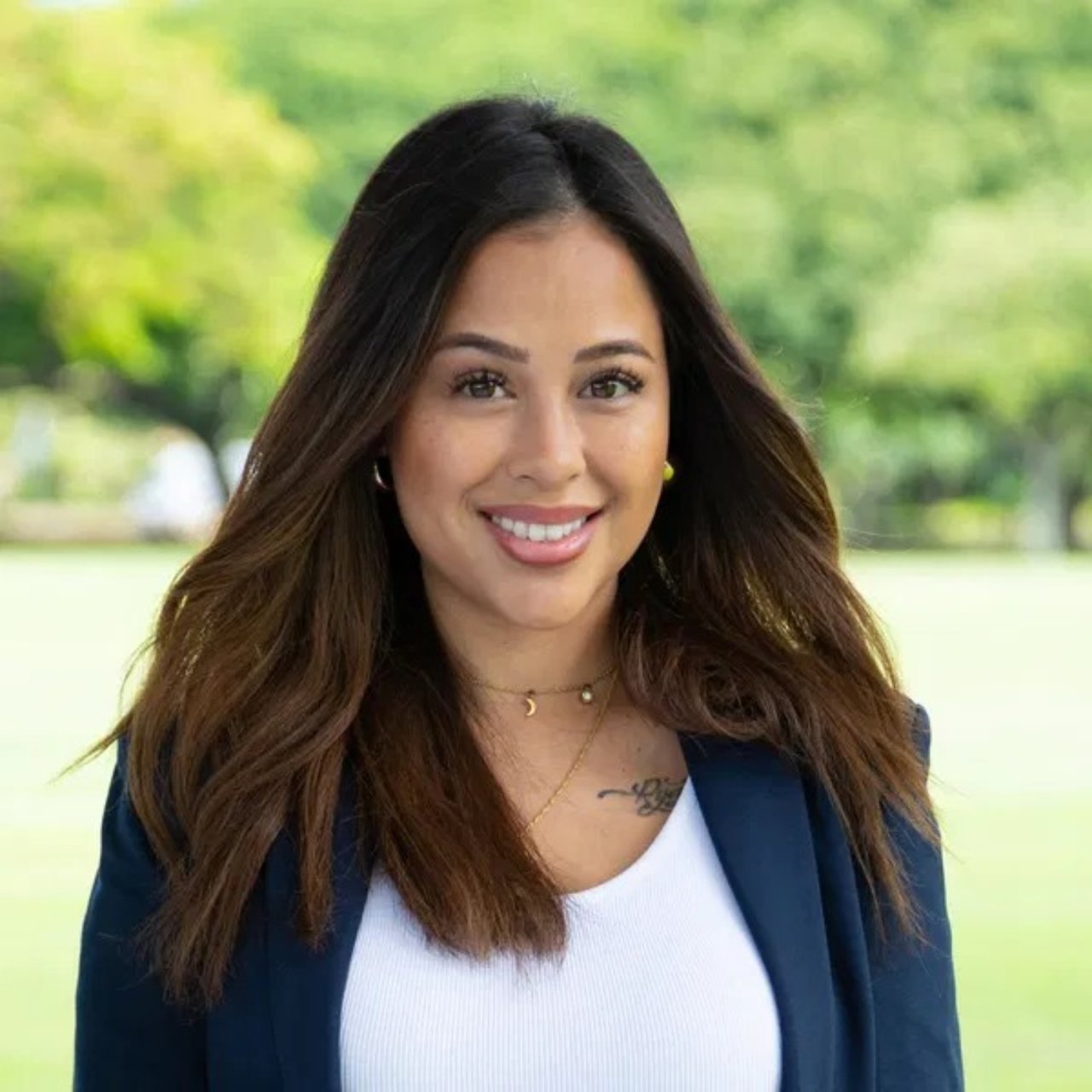 Maria Aguon Mililani, HI Real Estate Agent Headshot