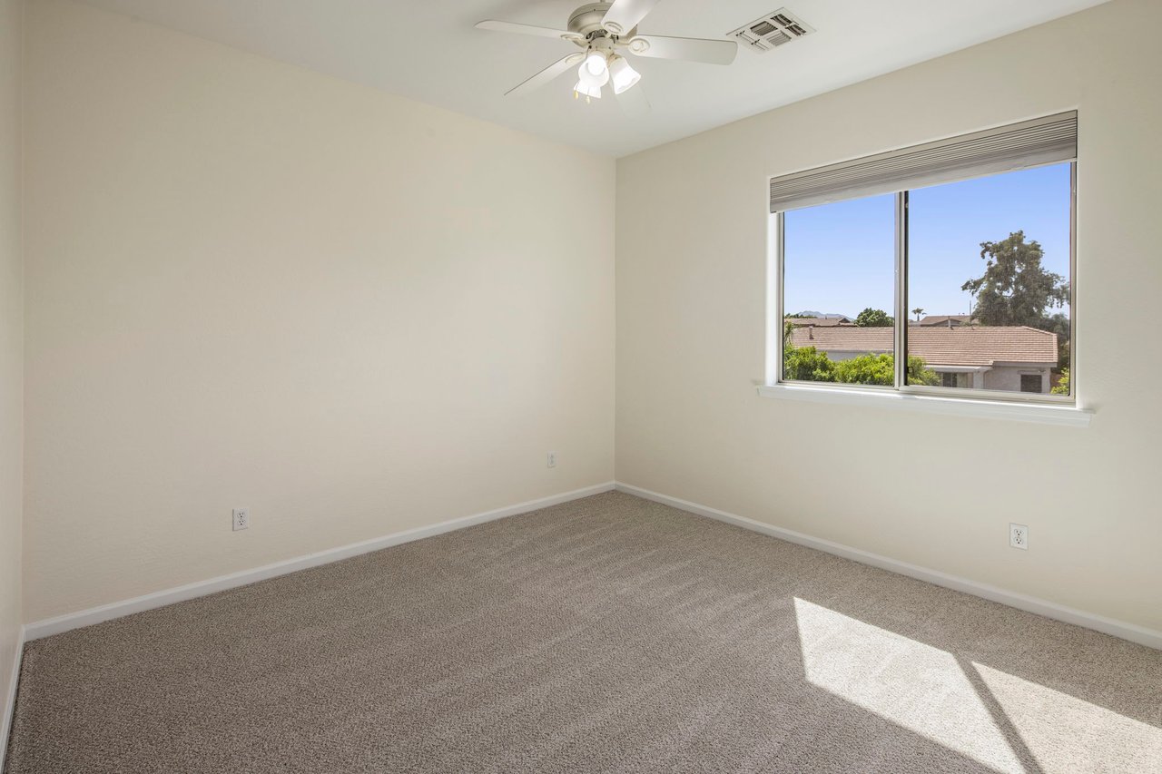 315 E Mary Ln