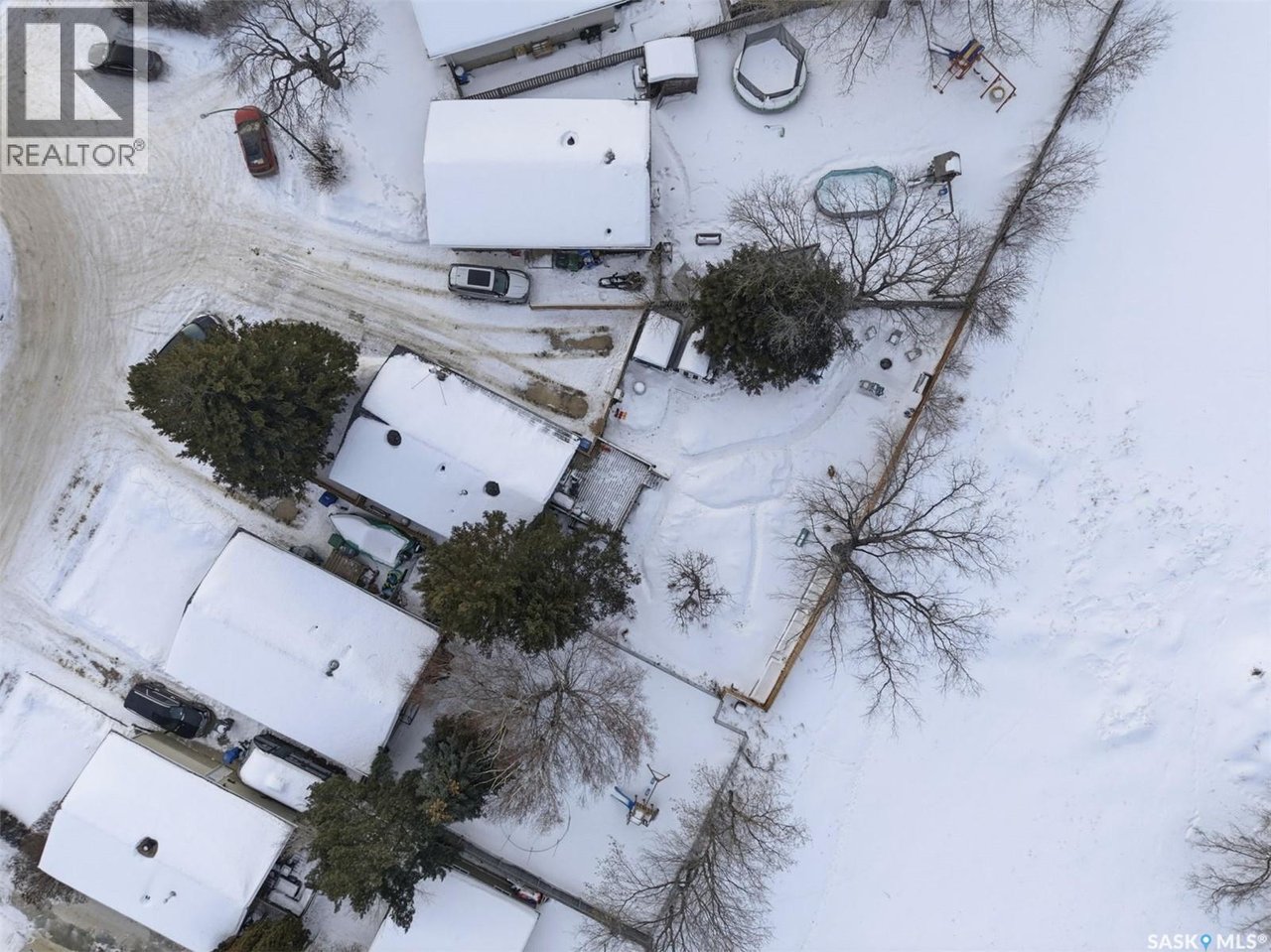 42 MacDowall CRESCENT