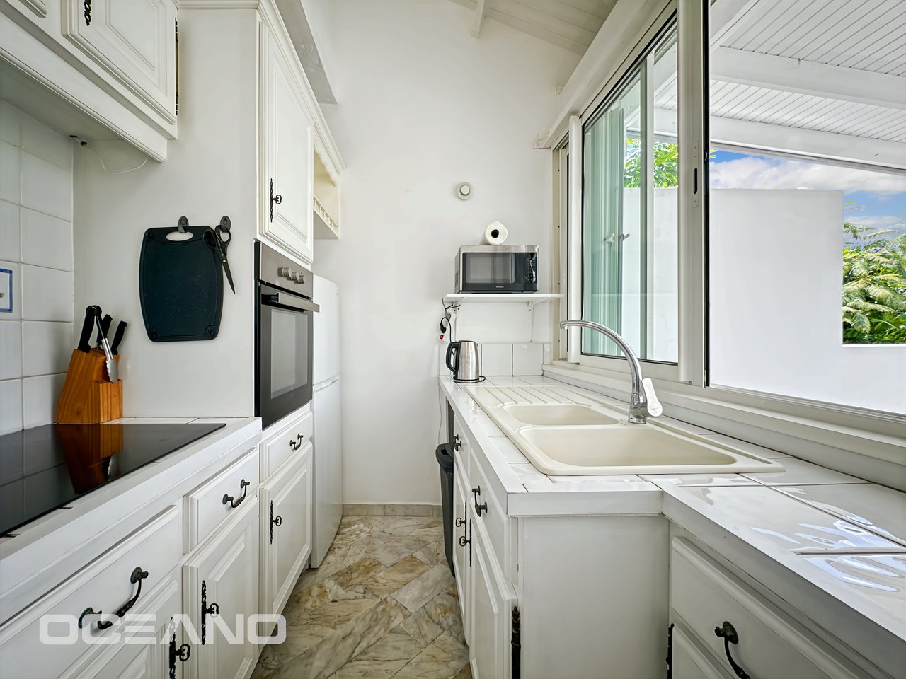 EXCLUSIVE : Set of 2-Bedroom Apartment + Studio – IDOLEM Residence, Charm & Potential