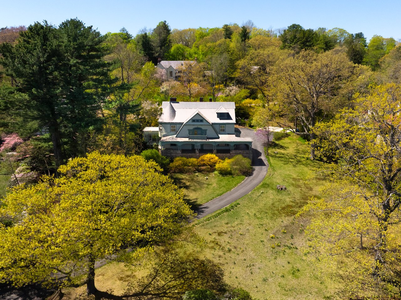 40 Beacon Street