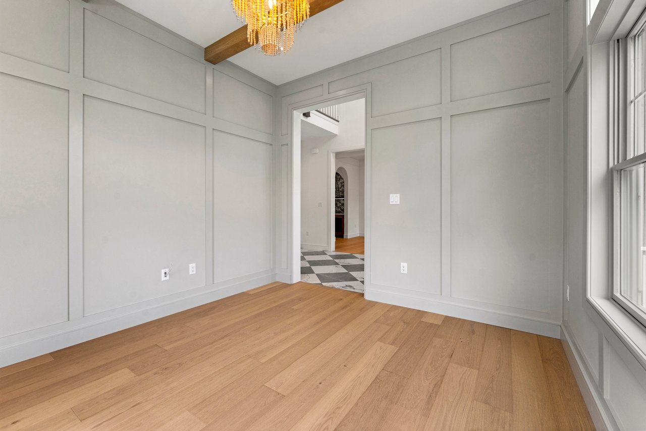 229 Bogert Pl