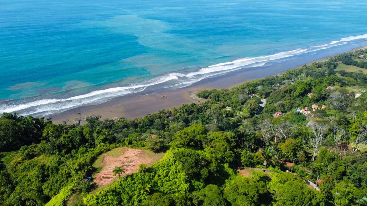 MANGO MANOR RIDGE PREMIER OCEAN VIEW PROPERTY IN DOMINICAL