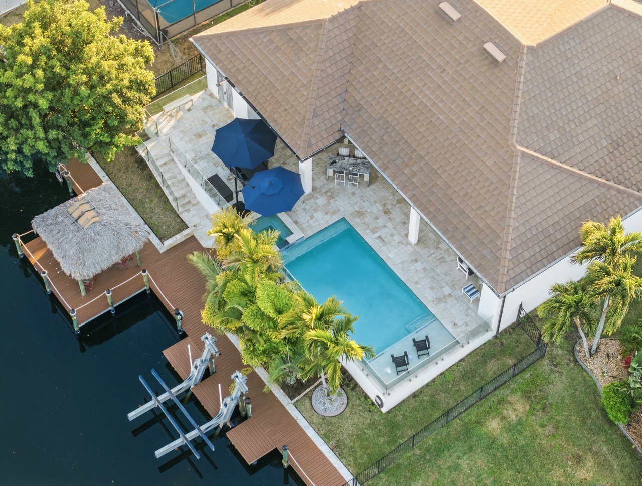 DIRECT GULF ACCESS HOME - CAPE CORAL