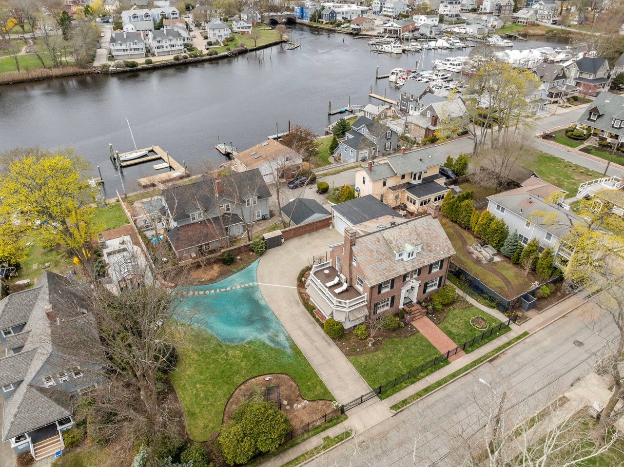 25 Seaview Avenue