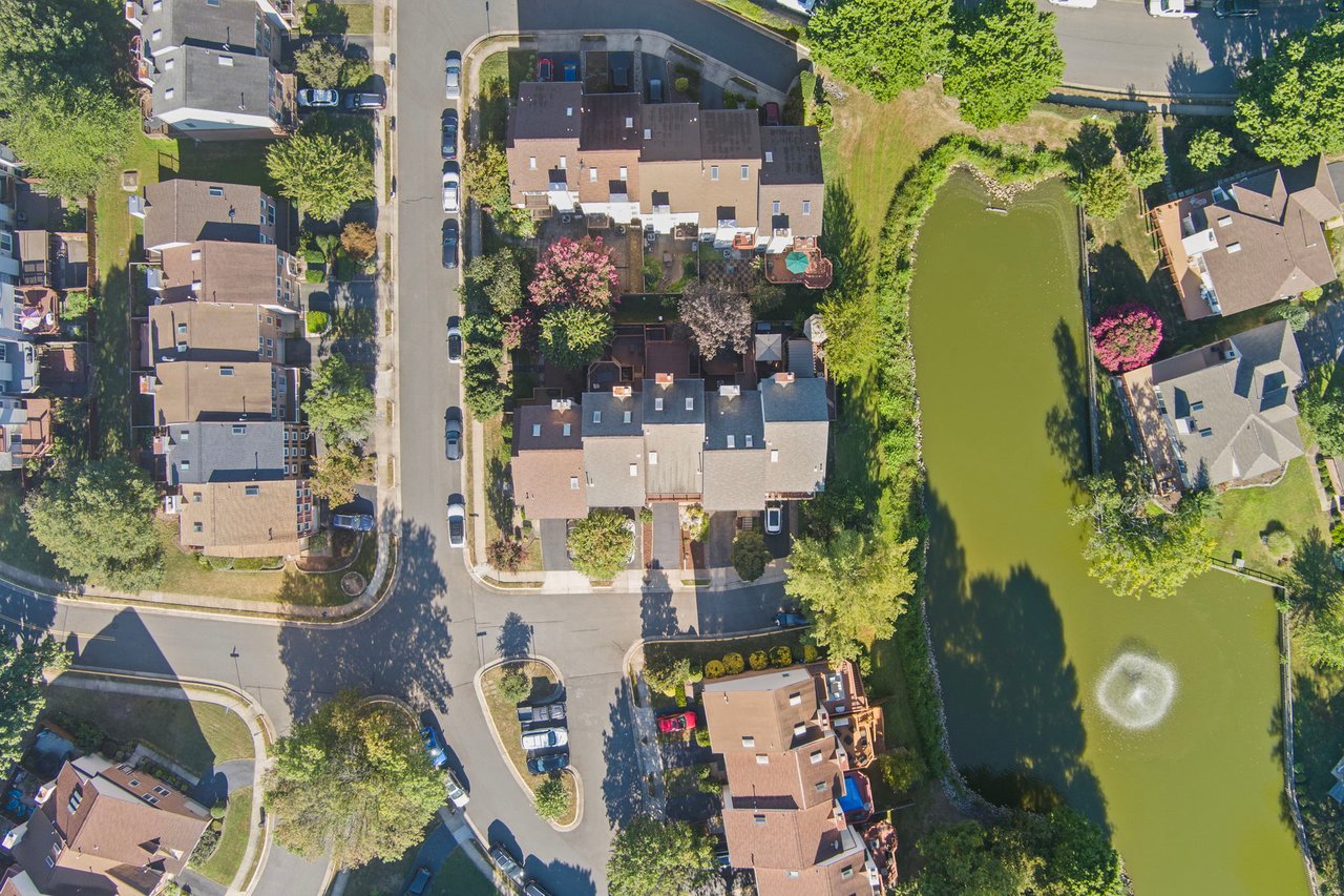 Best of Alexandria Living – 6540 River Tweed Lane