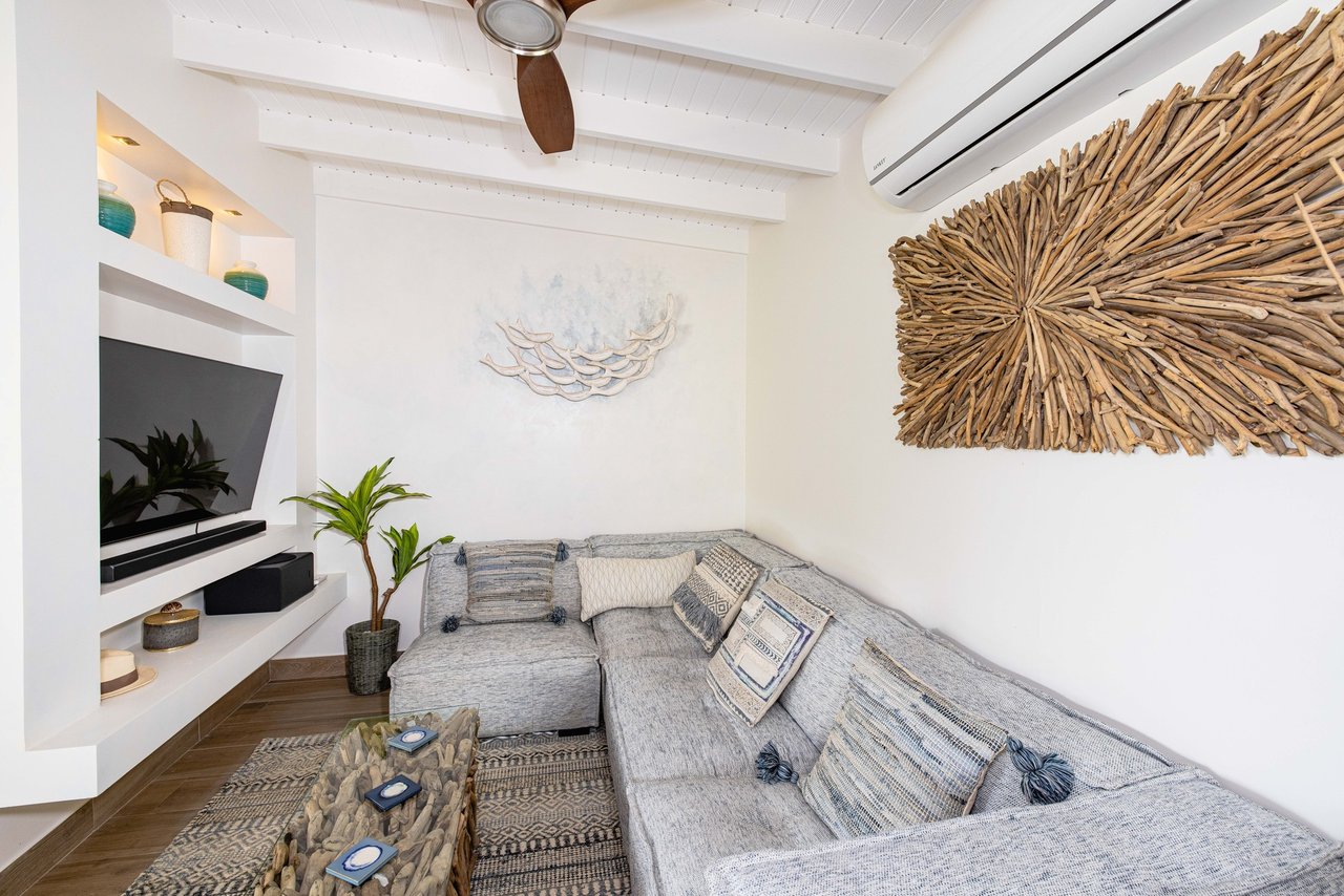 Cocoon | Extraordinary 10-Bedroom Ocean View Estate Near Tamarindo