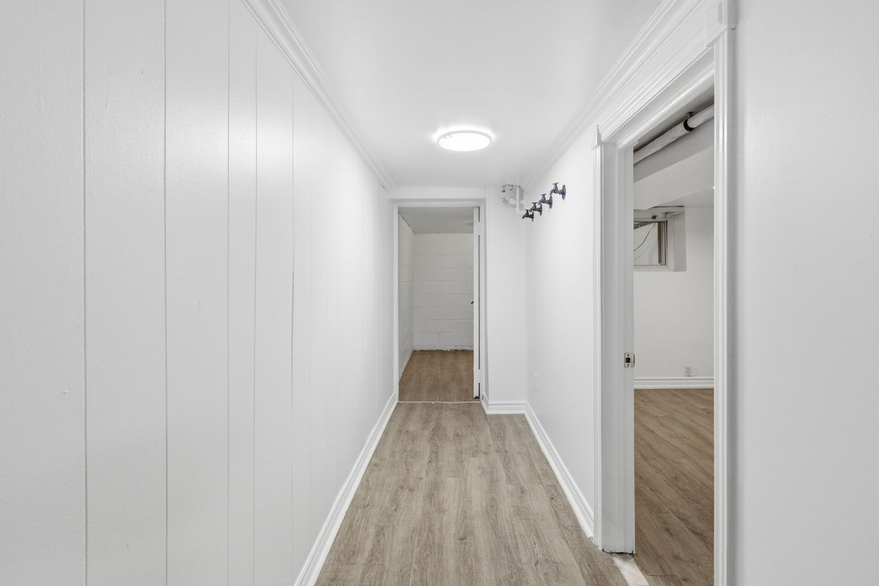 284 Euclid Ave, Basement