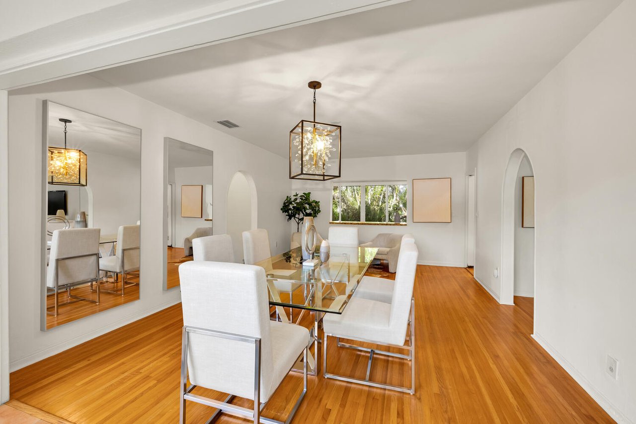 Coral Gables Corner Charmer