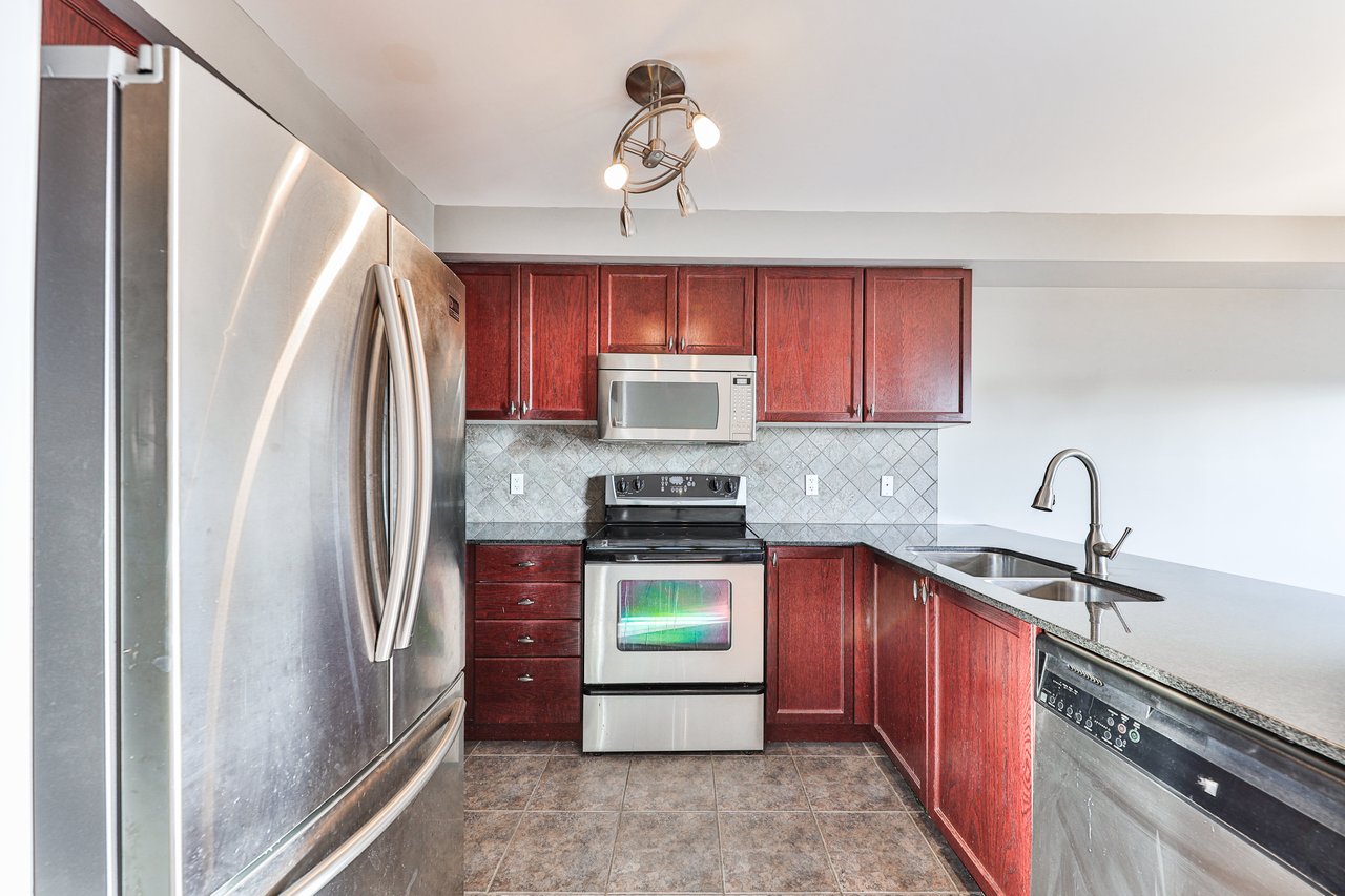 2280 Baronwood Dr Unit 18, Oakville