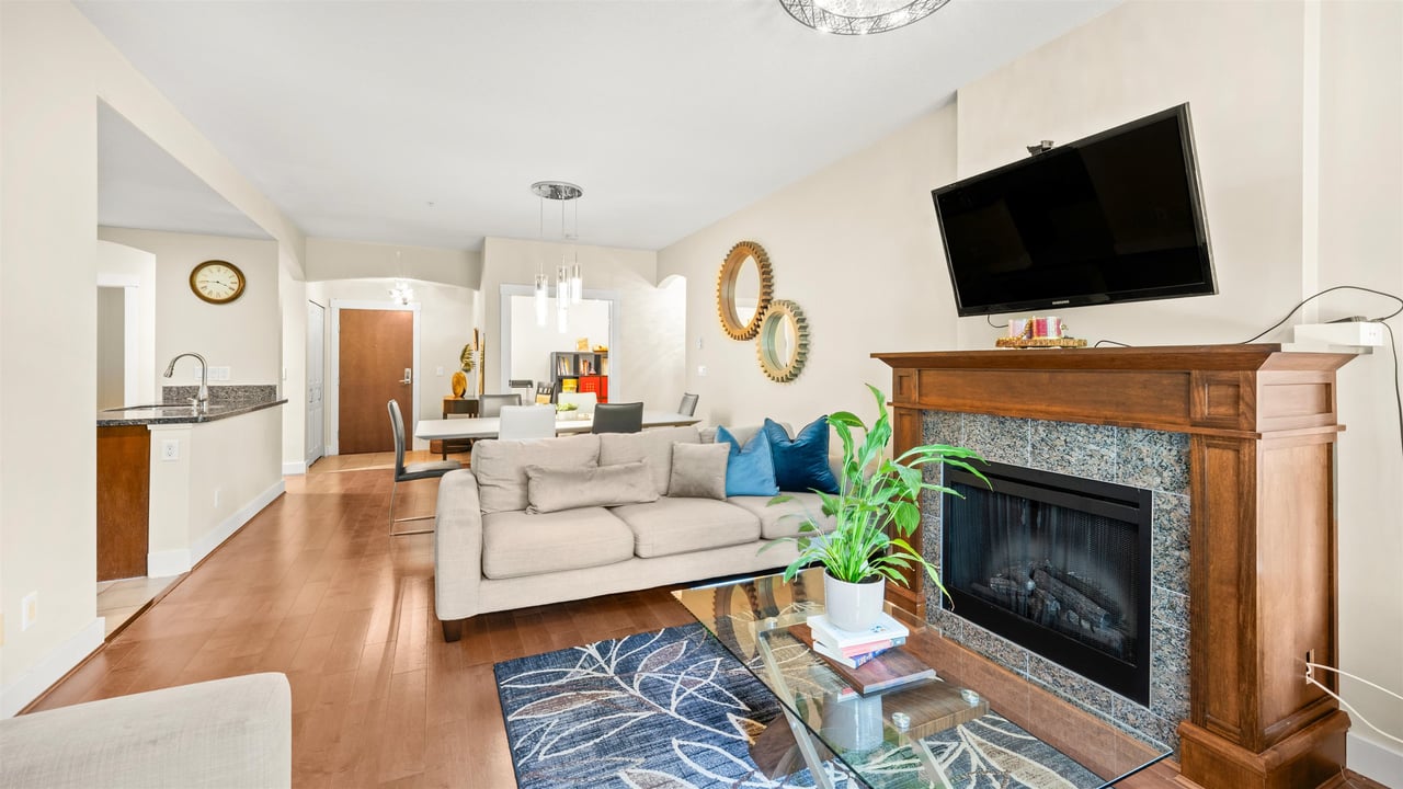 209-6333 Larkin Dr