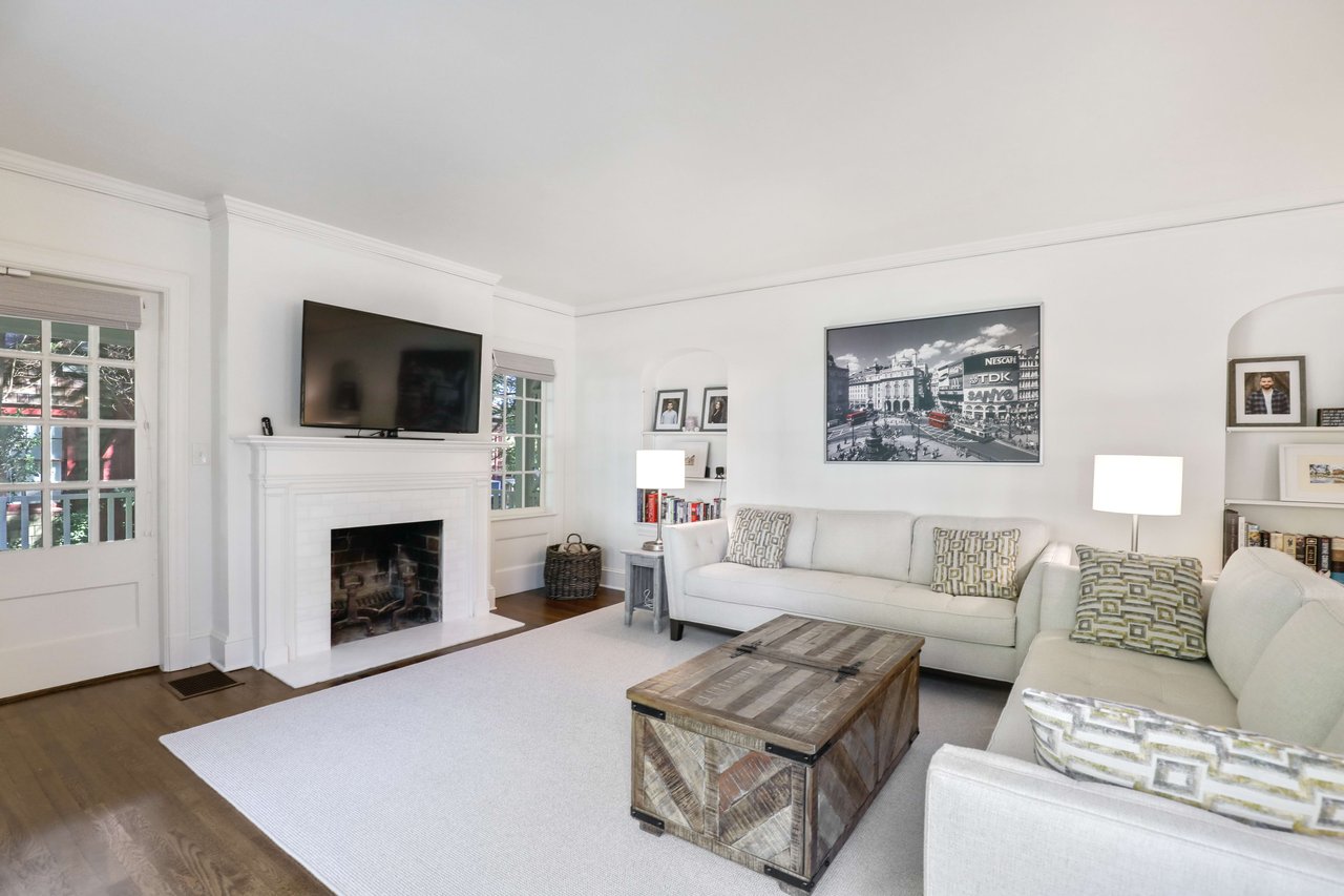 3861 Wieuca Terrace NE