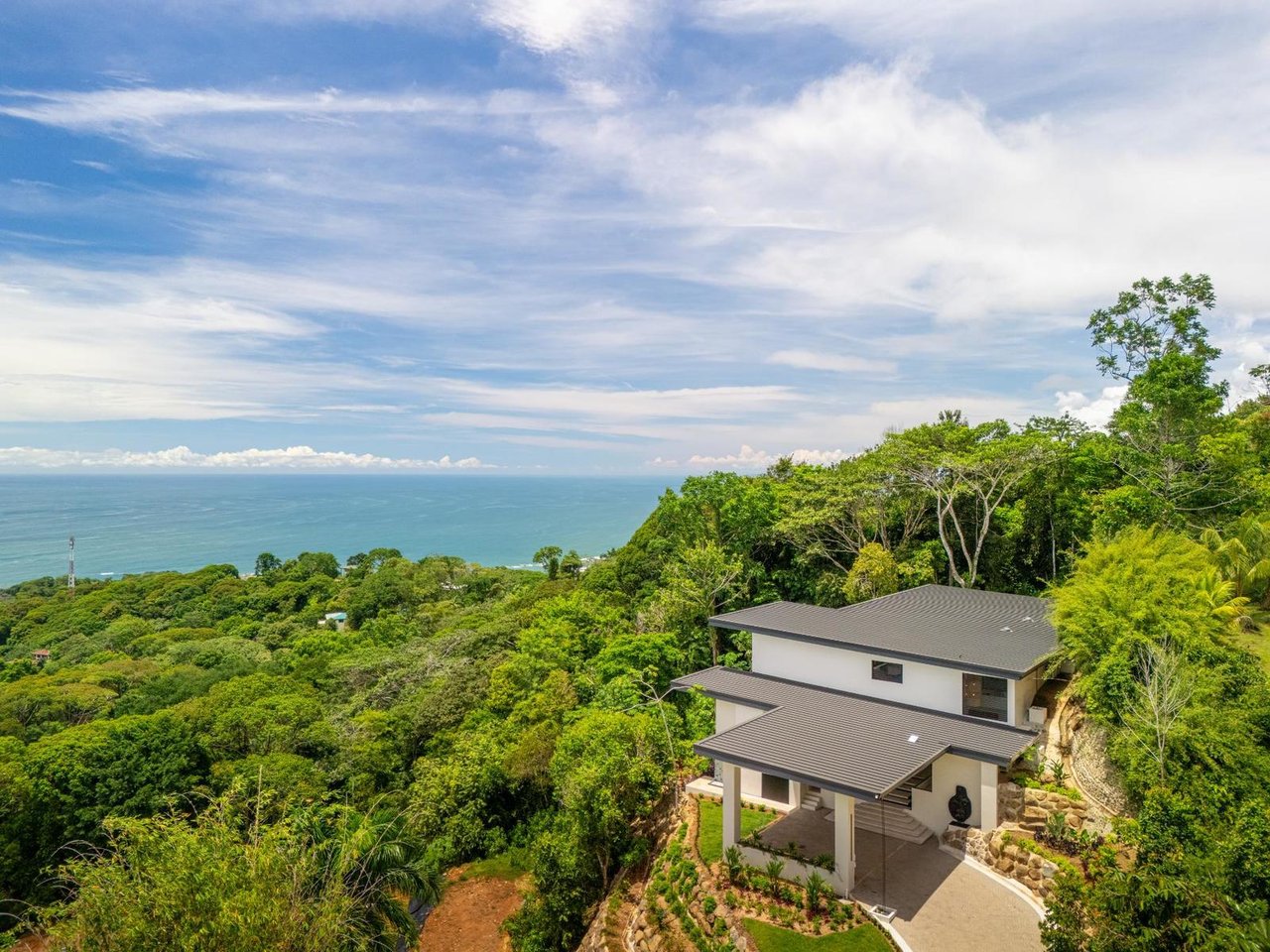 Contemporary Wellness Estate, Dominical, Puntarenas