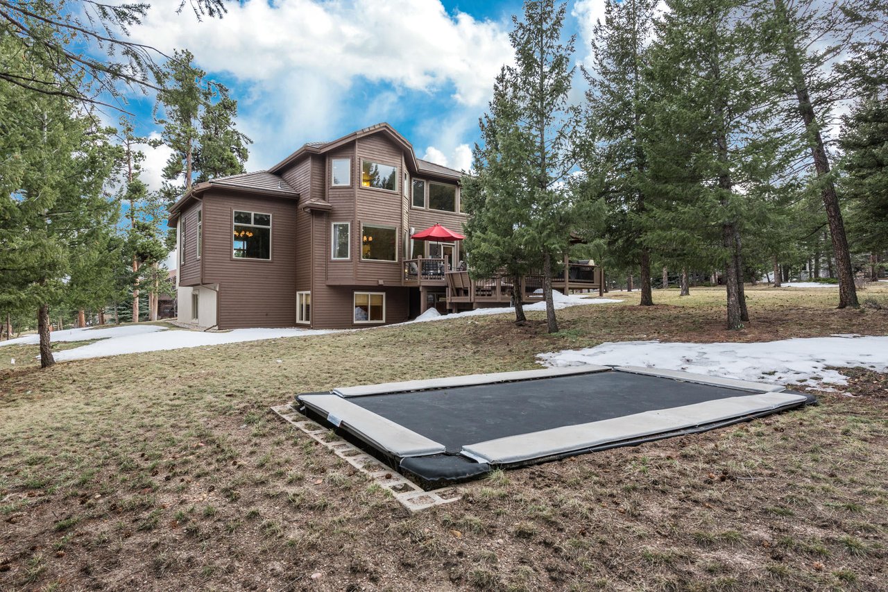 1439 Belford
