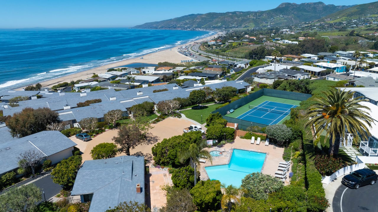 Sensational Bluff Top Malibu Townhome