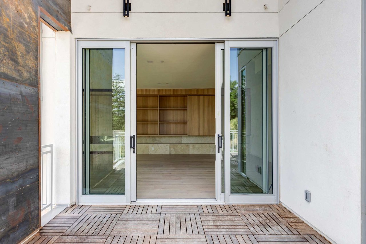 2206 Alpine Drive