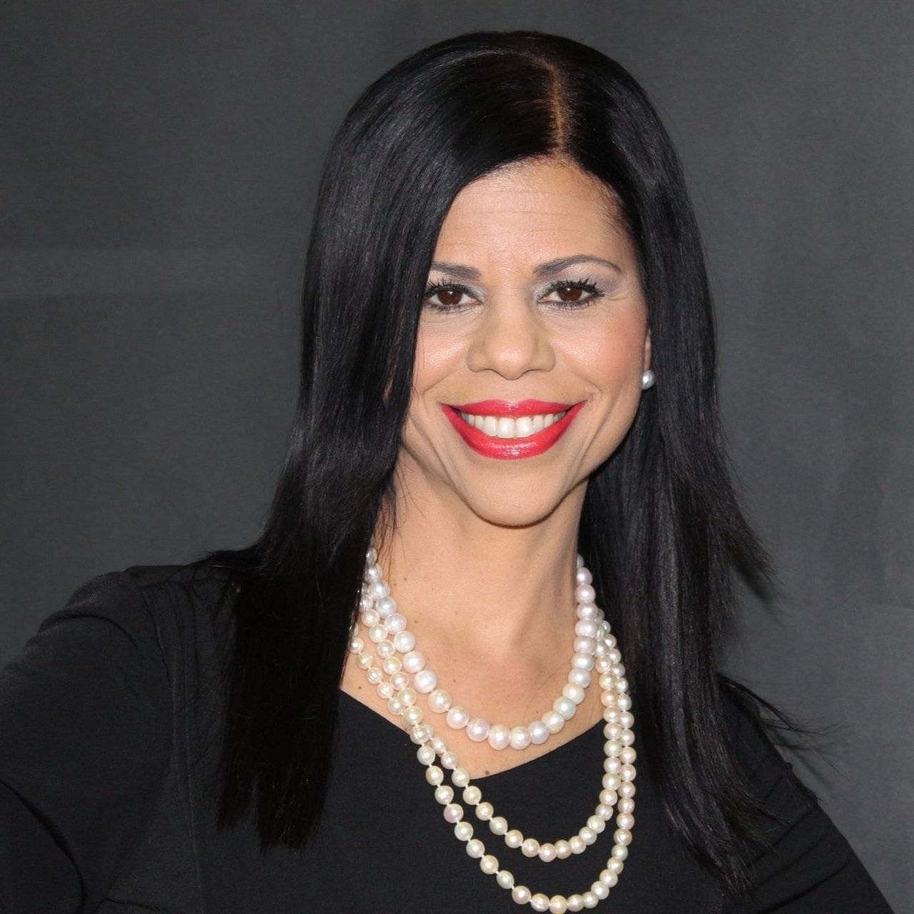 Rhonda Hicks Houston, TX Real Estate Agent Headshot