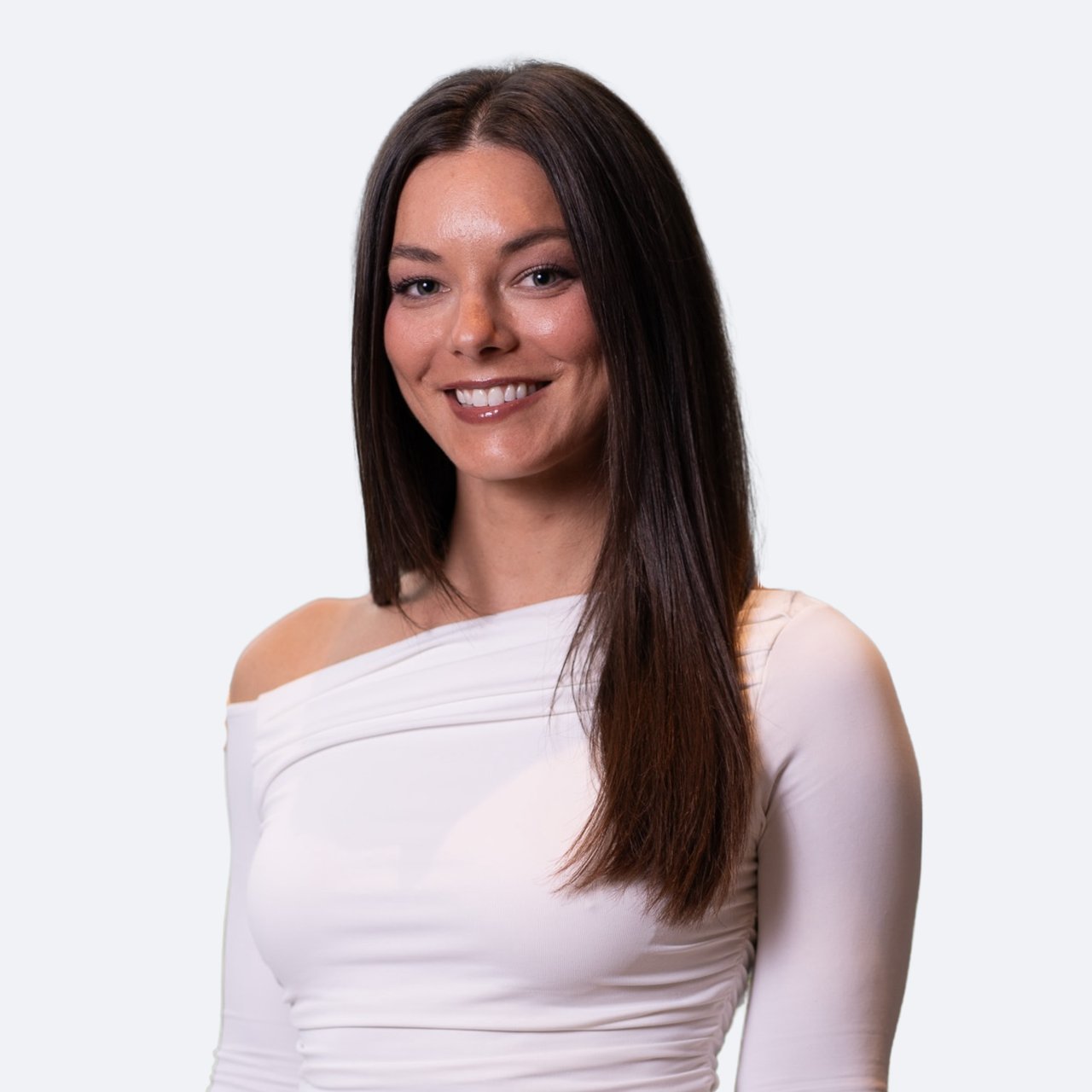Headshot of Jessica Stetz-Defino, Team Broker at Vesta Preferred Realty in Chicago