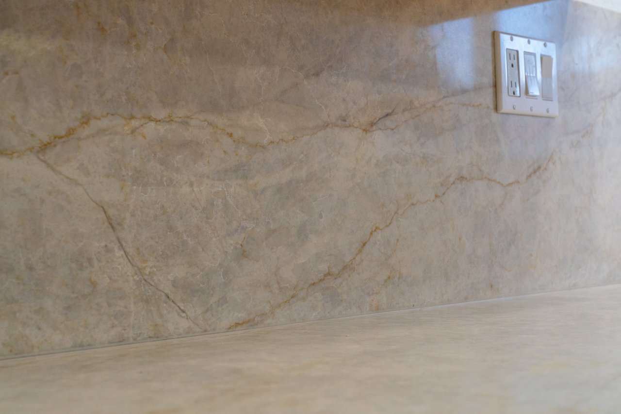 504 Lacabana Beach Drive